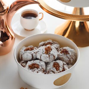 حافظة غريبة لوز خزايني