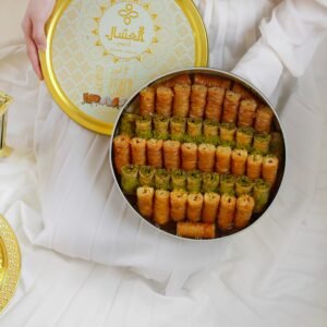 بوكس معدن دائري صويبعات ميني لوز+فستق (48قطعة)